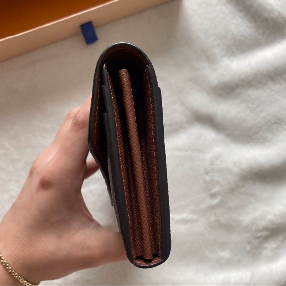 🆕 LOUIS VUITTON wallet only used one time - Picture 12 of 15